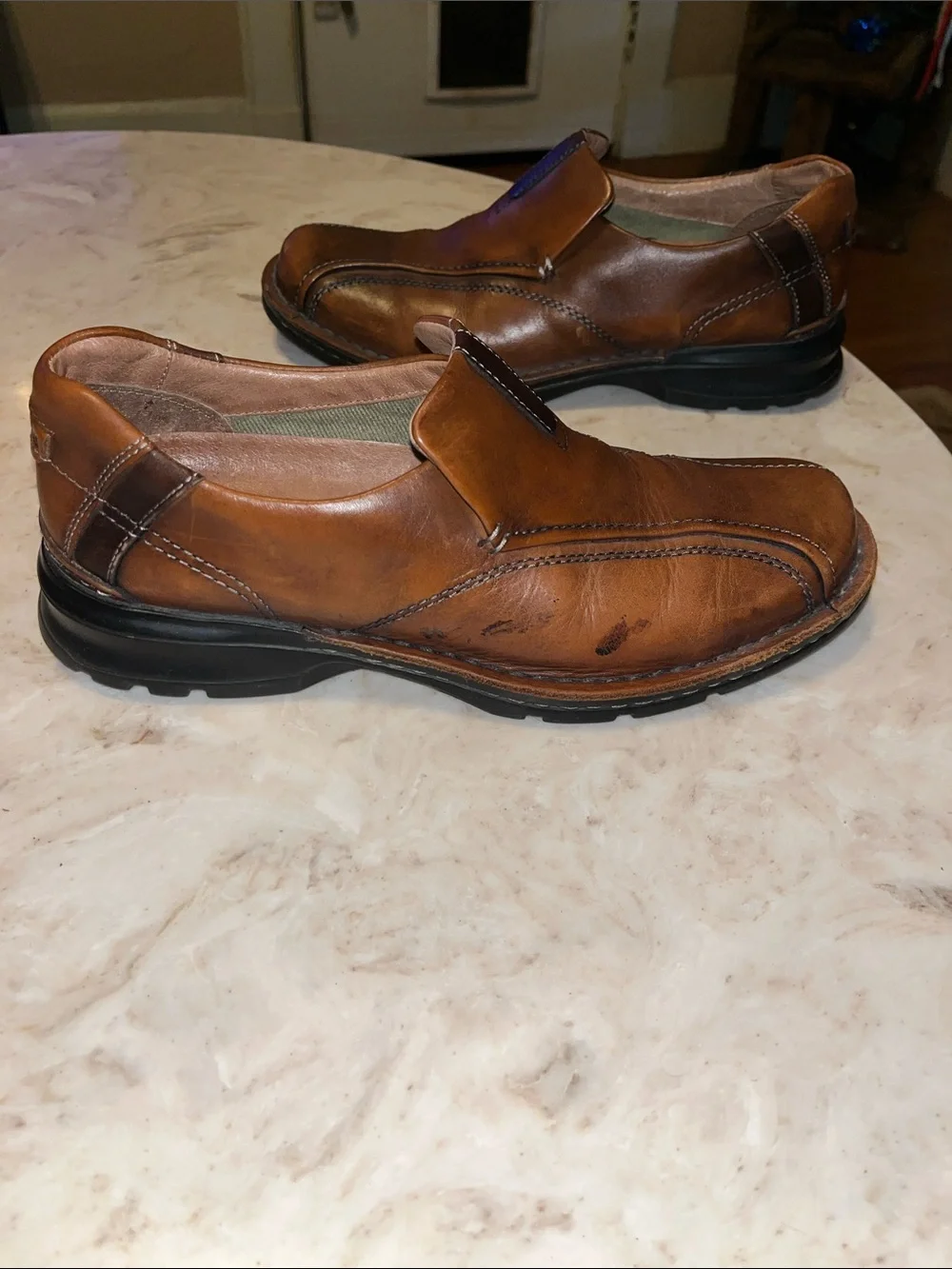 Clarks Men's Cognac Leather Slip-On Casual Loafers